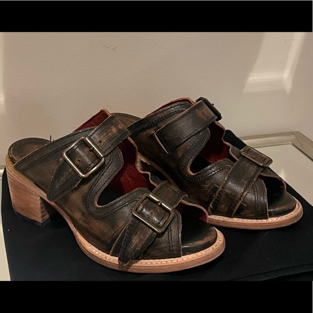 Freebird Caprice Sandals NWOT